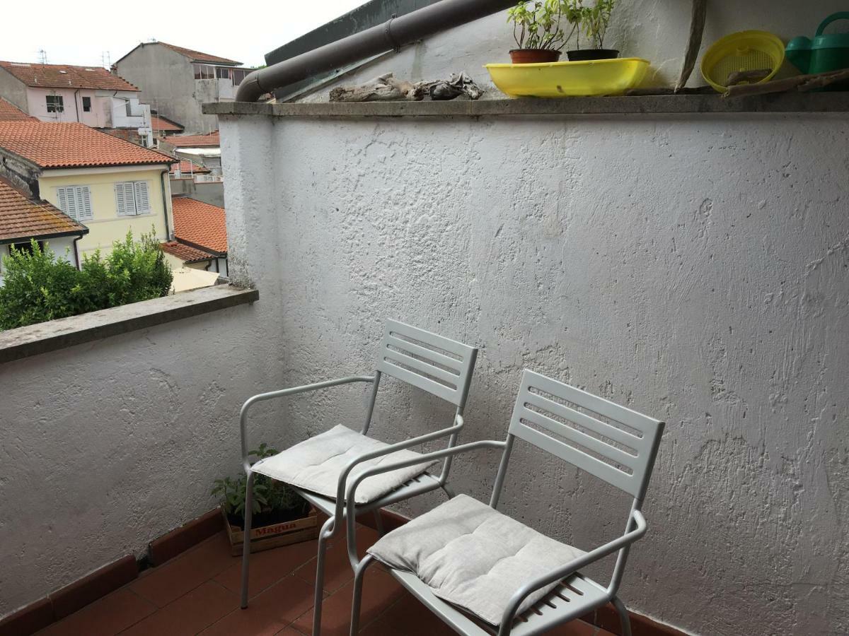Casa Guglielmo Apartment Виареджо Екстериор снимка
